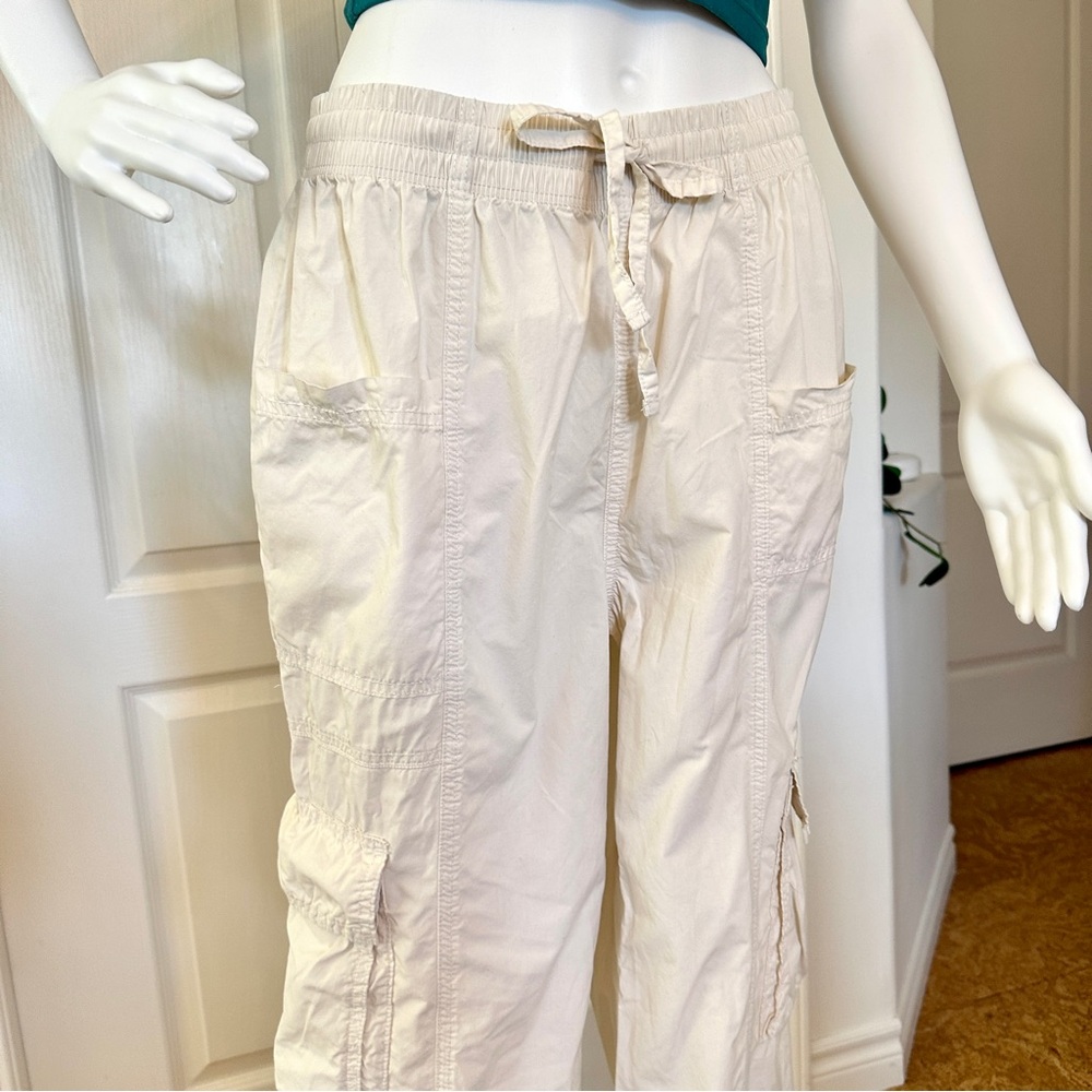Aerie Cream Cargo Pants (M) - Picture 4 of 6